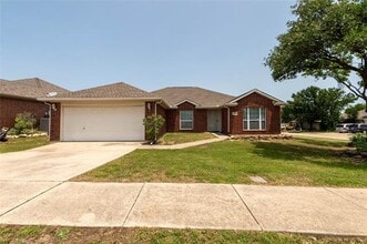 Building Photo - 402 Silver Mine Dr