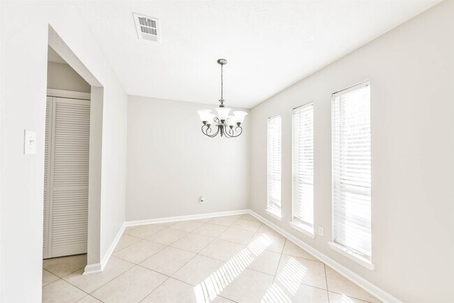 Building Photo - 8046 Split Pine Dr