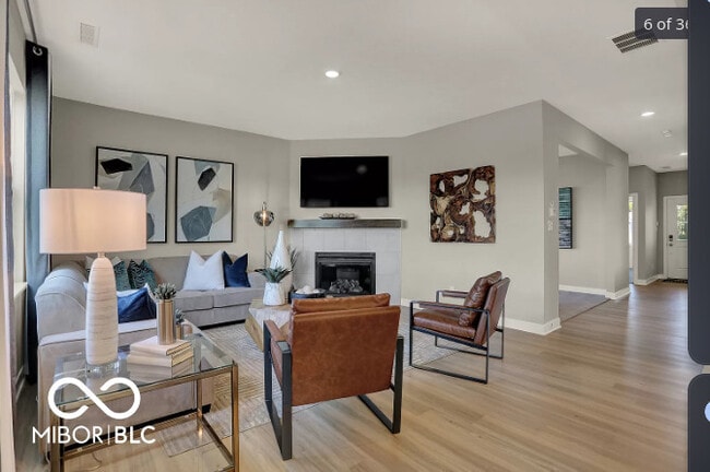 Building Photo - 1104 Sunderland Dr