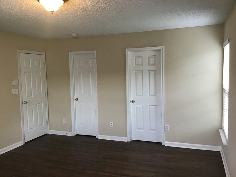 Building Photo - 2507 Lassen Bay Pl