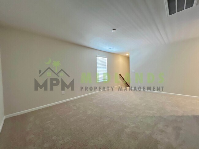 Building Photo - 142 Parkwood Ct