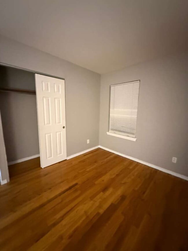 Building Photo - 12352 Santa Maria Dr