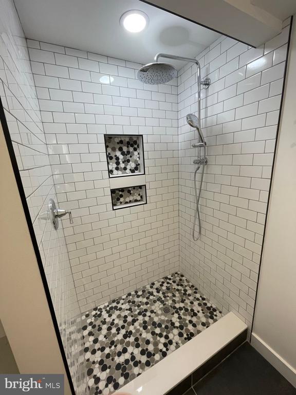 Building Photo - 2314 Wheystone Ct