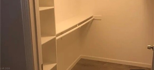 Building Photo - 700 Capri Dr