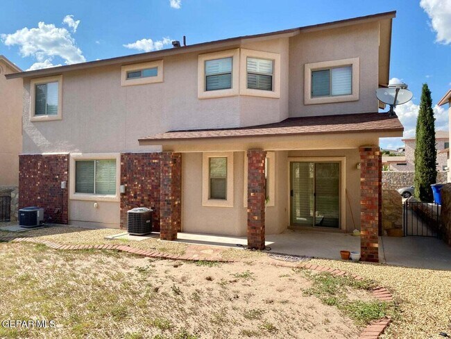 Building Photo - 7334 Prickley Pear Dr