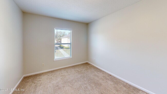 Building Photo - 448 Sherwood Oaks Dr