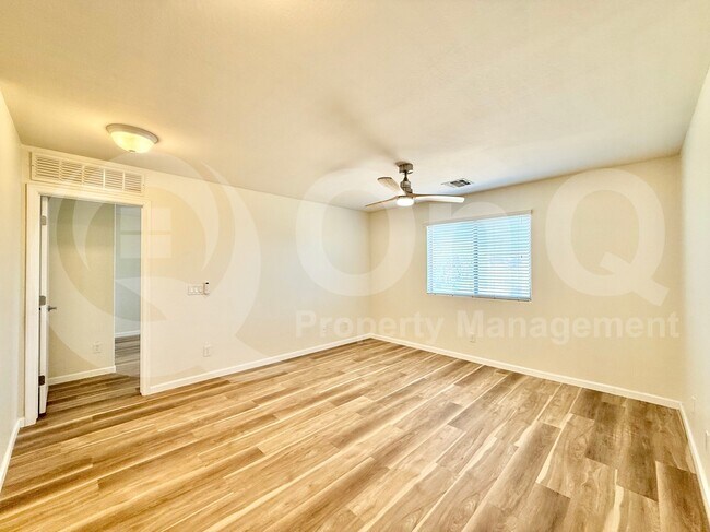 Building Photo - 8080 W Rushmore Way