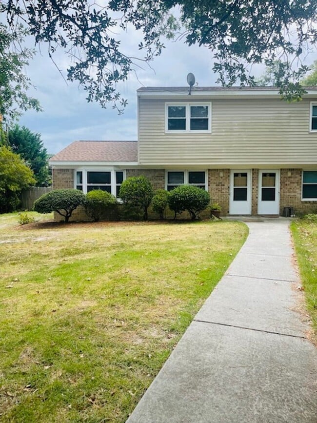 Primary Photo - VIRGINIA BEACH - OCEANFRONT FOR RENT!