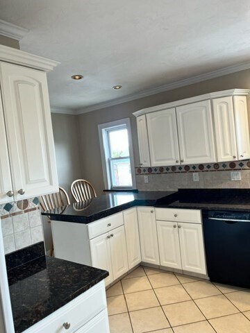 Building Photo - 411 Beale St