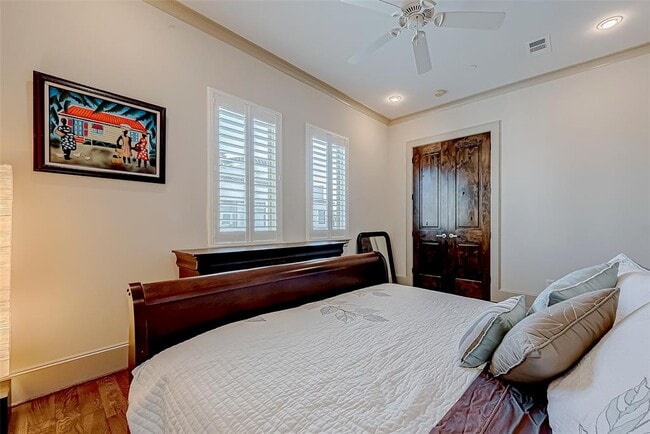 Building Photo - 311 Calle Sevilla Pl