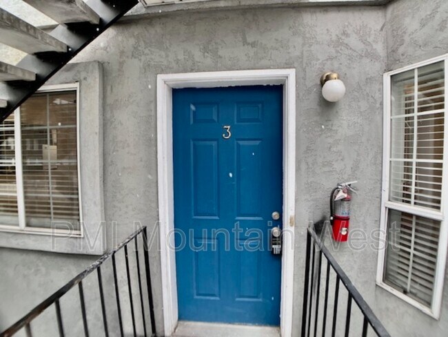 Primary Photo - 567 N 200 E
