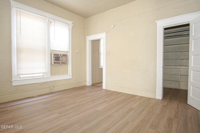 Building Photo - 1419 Wyoming Ave