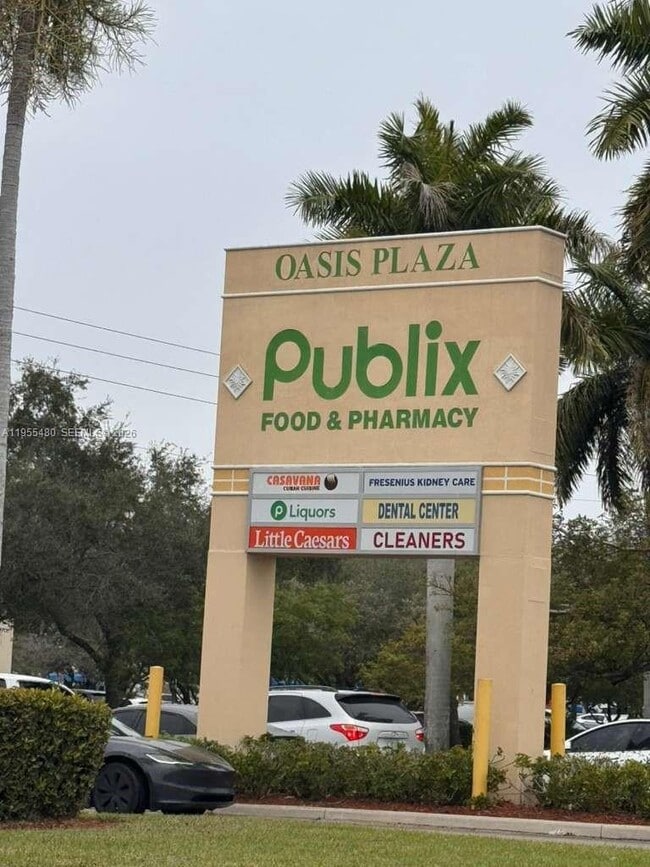 Building Photo - 2721 SE 26th Rd