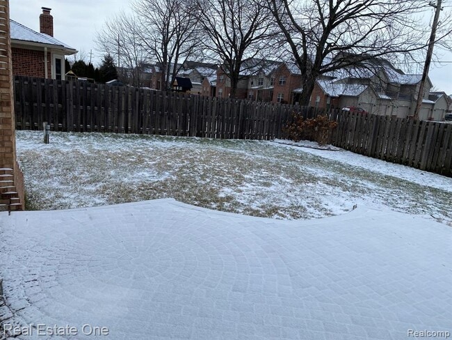 Building Photo - 28772 Wales Dr