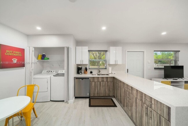 Building Photo - 5035 NW 5th Ave