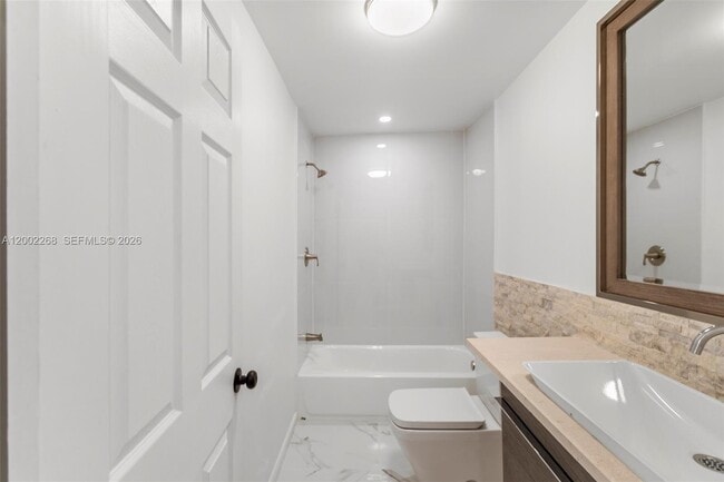 Building Photo - 988 NW 10th St