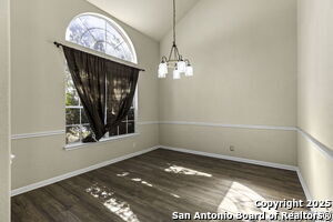 Building Photo - 419 Coyanosa Falls