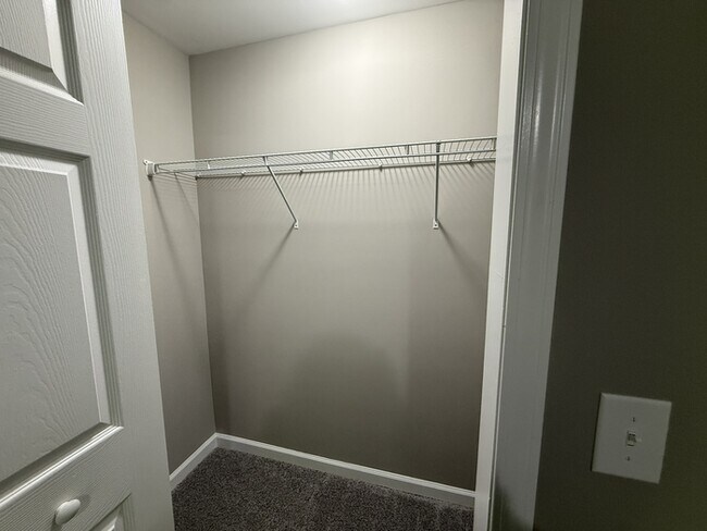 Building Photo - 1021 Sourwood Ct