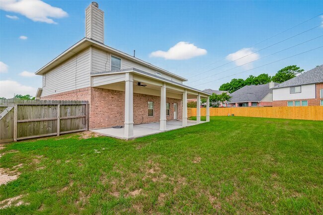 Building Photo - 5006 Mossy Bridge Dr