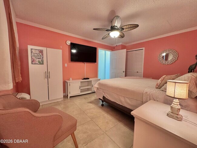 Building Photo - 935 S Atlantic Ave