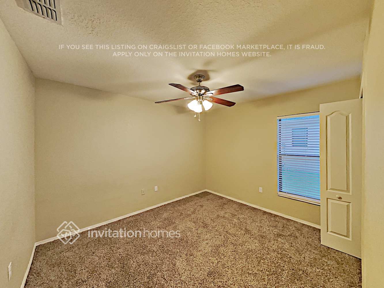 Building Photo - 5193 Ashwood Dr