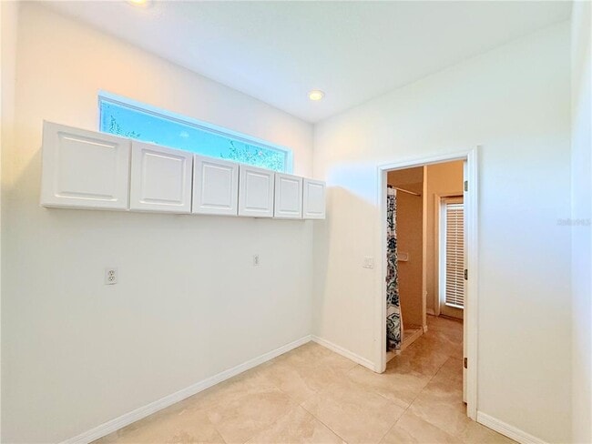 Building Photo - 14606 Coral Berry Dr