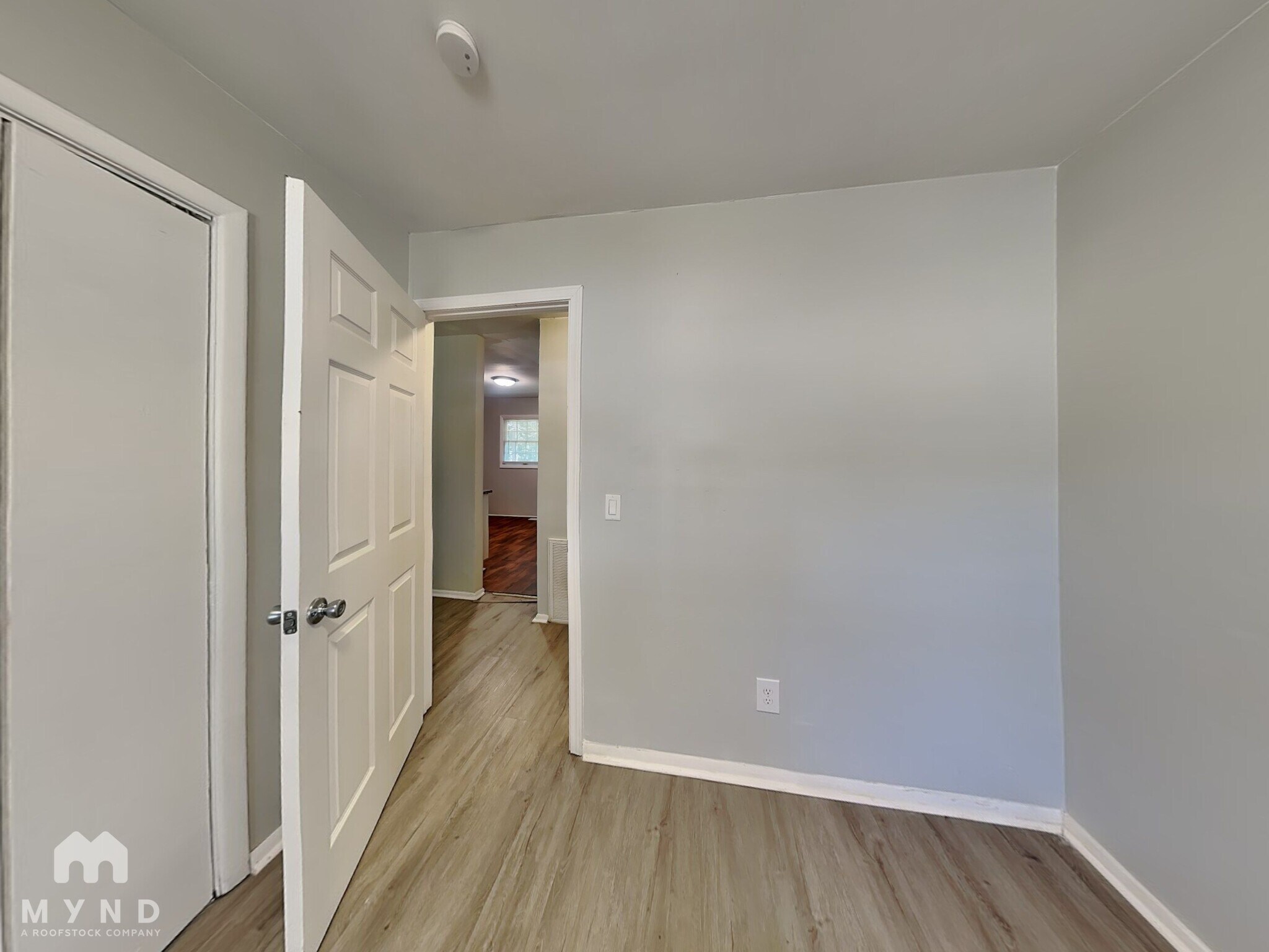 Building Photo - 4484 Bonnie Glen Ct
