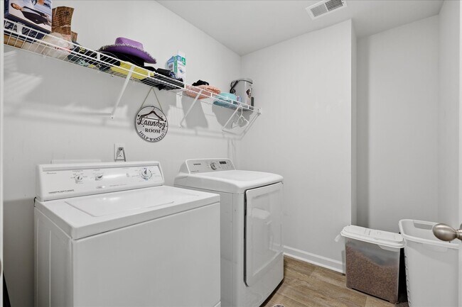 Building Photo - 177 Piping Plover Ct