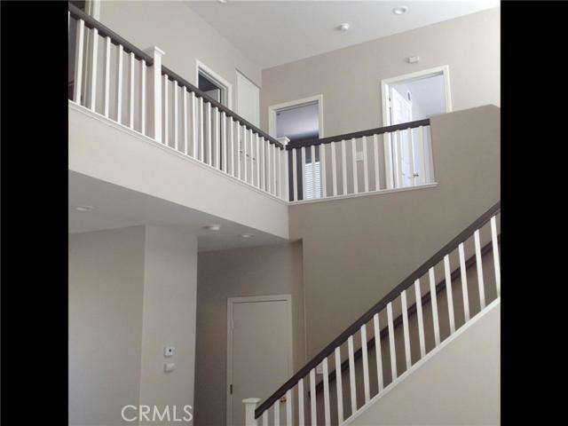 Building Photo - 16345 Creekside Pl
