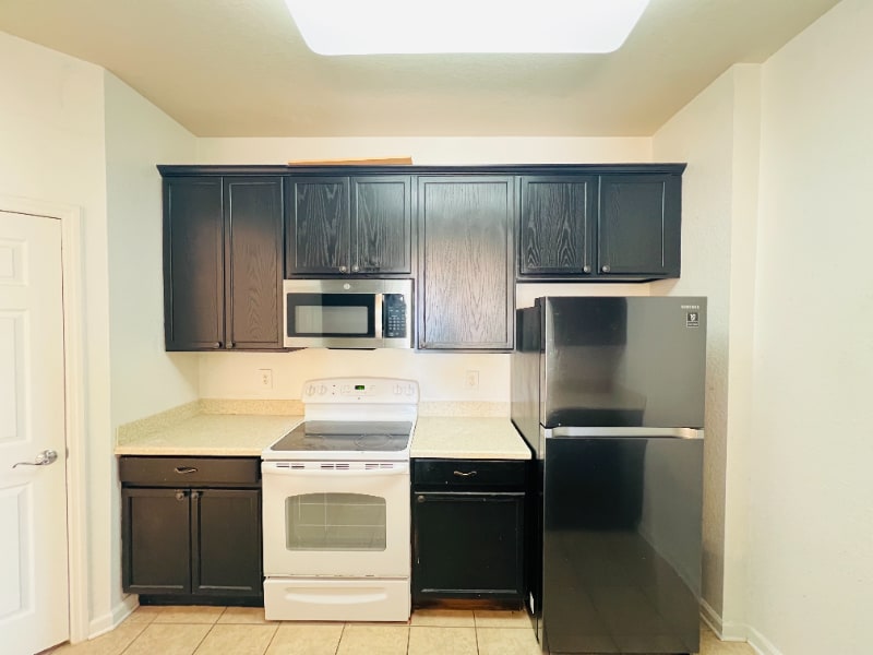 Building Photo - 3326 Robert Trent Jones Dr