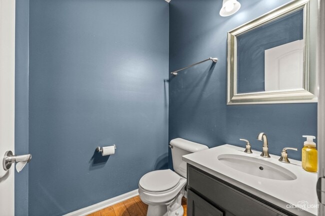 Building Photo - 612 Waterview Ct