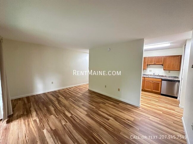 Building Photo - 43 Longrale Park