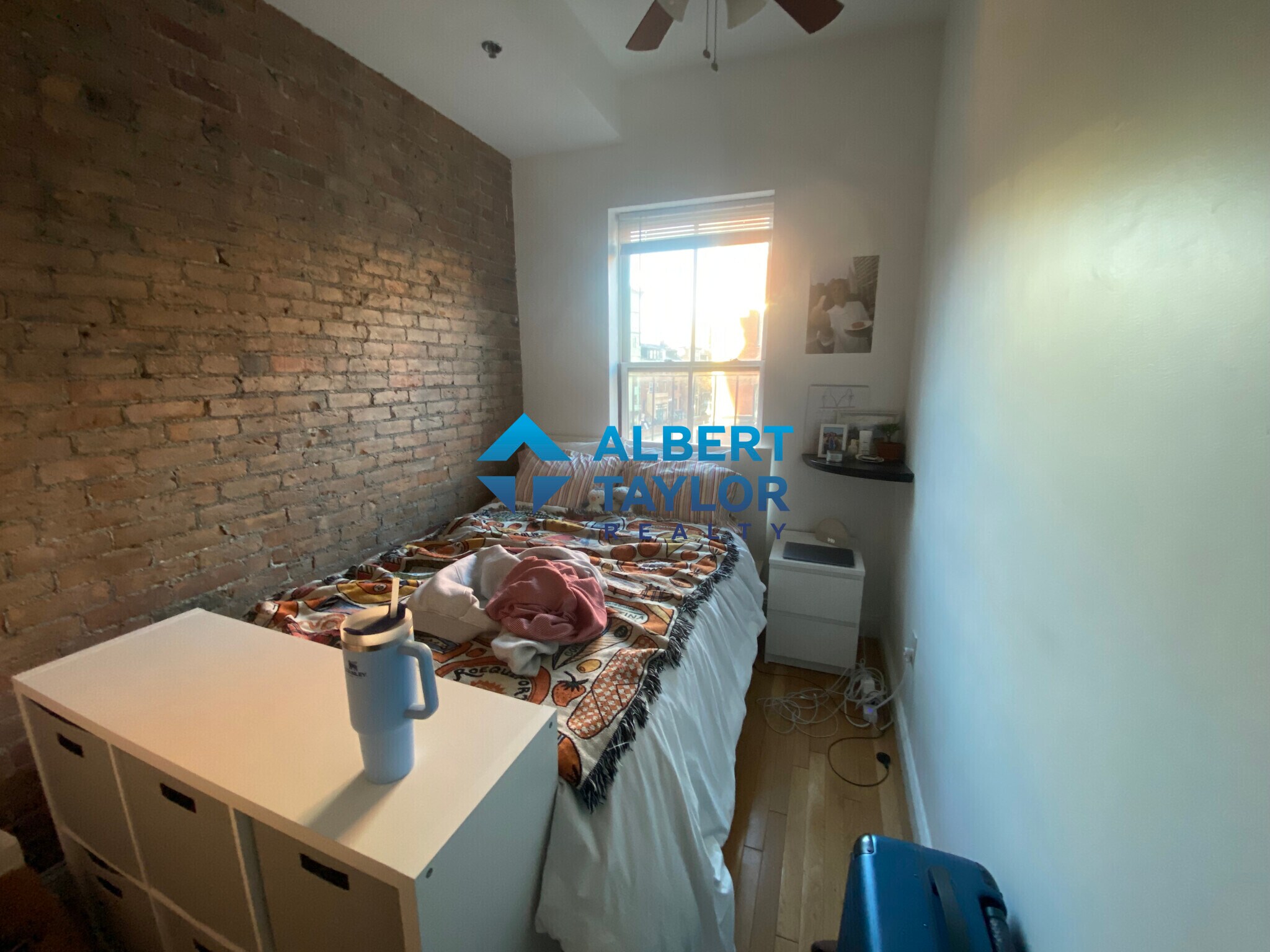 Building Photo - 243 Northampton St