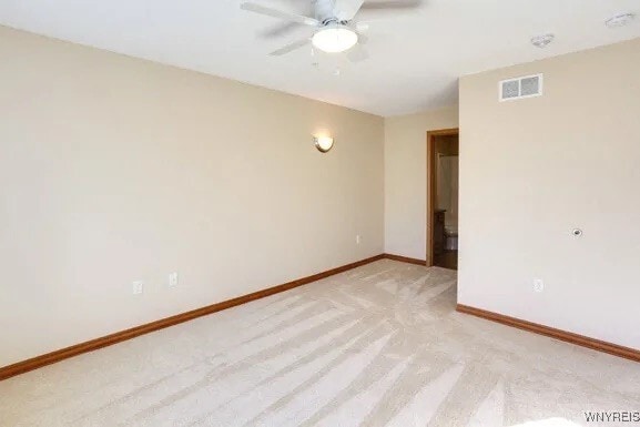 Building Photo - 1013 Deer Lakes Dr