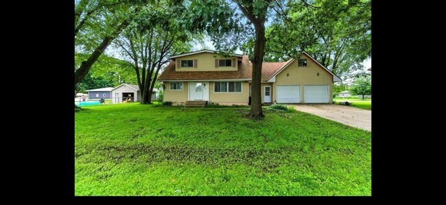 Building Photo - 3116 Pocahontas Rd