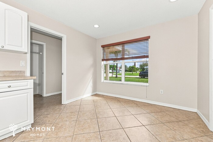 Building Photo - 2095 SE Joyner Cir