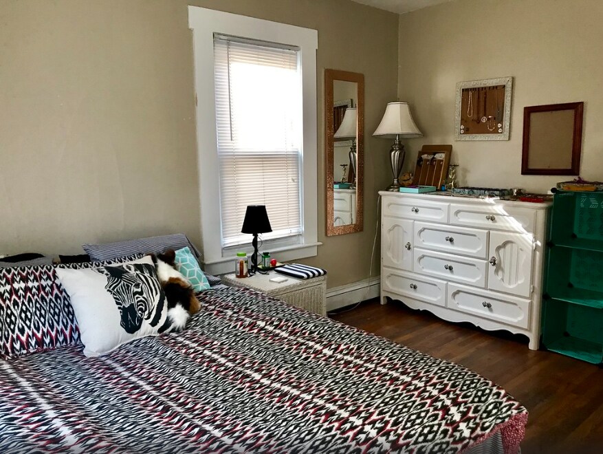 Building Photo - 350 Windsor St