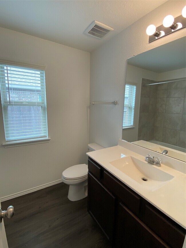 Building Photo - 25918 Steele Flower Dr
