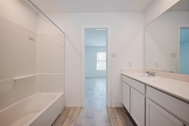 Building Photo - 9603 Fulvetta Briar Ct