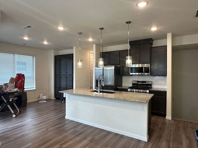 Building Photo - 10641 Olivine Grv