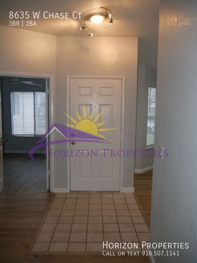 Building Photo - 8635 W Chase Ct