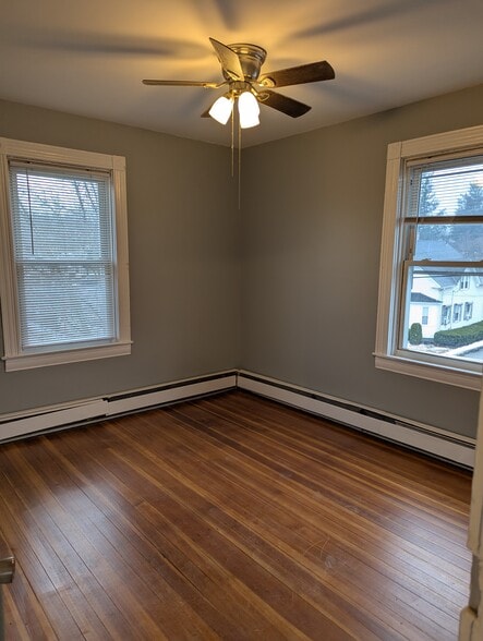 Building Photo - 57 Clemence St