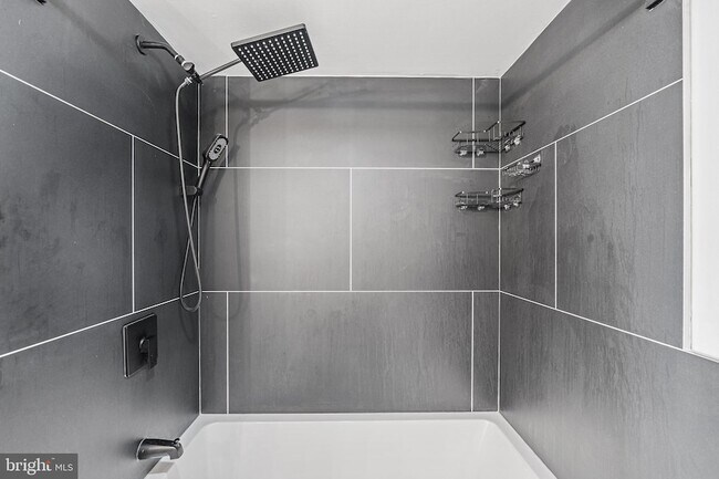 Building Photo - 428-40 N 13th St