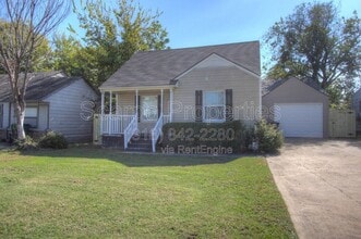 Building Photo - 230 E Zion St