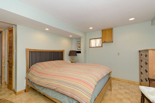Building Photo - 312 Monte Vista Ave