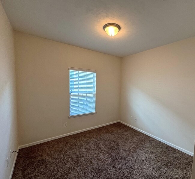 Building Photo - 603 Brooke Hampton Dr