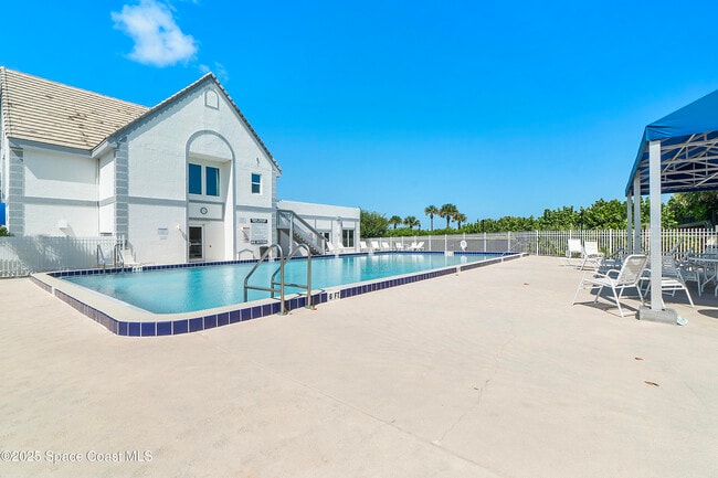Building Photo - 807 Mystic Dr