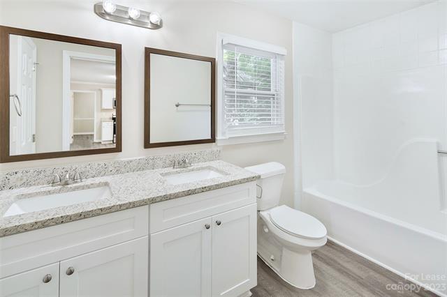 Building Photo - 5806 Katrine Ct