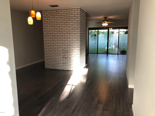 Building Photo - 102 Timberline Trail