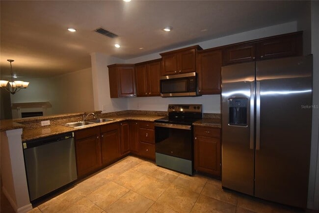Building Photo - 2620 Lancaster Ct